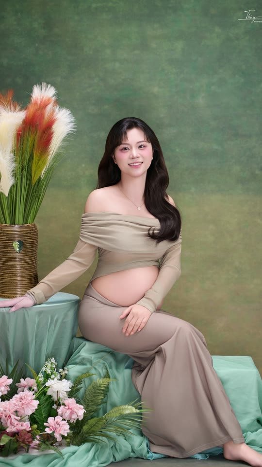 Tóc ngắn có làm tóc sóng được không? Xem mẹ bầu này trước và sau