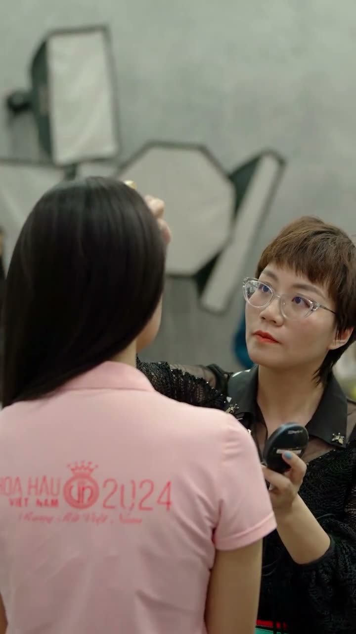 Makeup cho thí sinh Hoa hậu Việt Nam 2024 — 14/04/2025