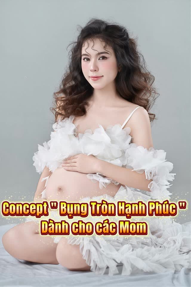 Khoảnh khắc mẹ bầu tại studio