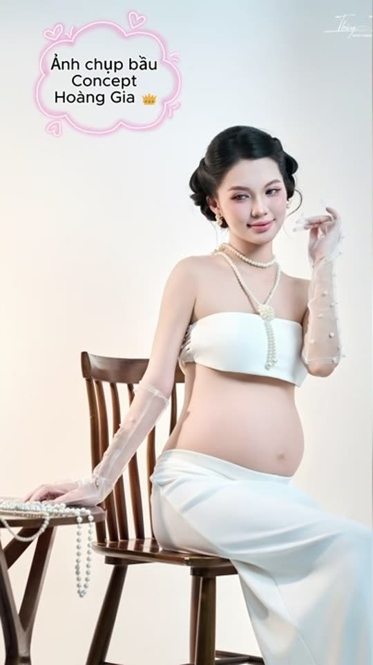 Concept Hoàng Gia: trước và sau lớp trang điểm