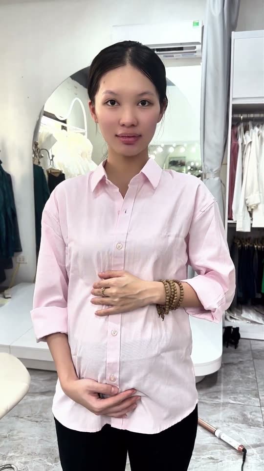 Vào studio áo sơ mi thường ngày, bước ra thế này