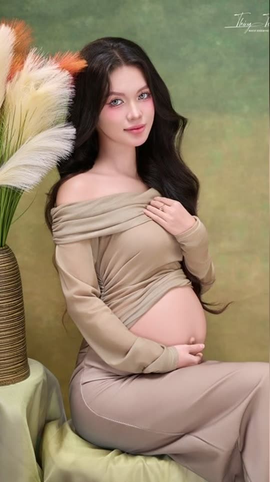 Cả ekip làm gì trong một buổi chụp bầu?