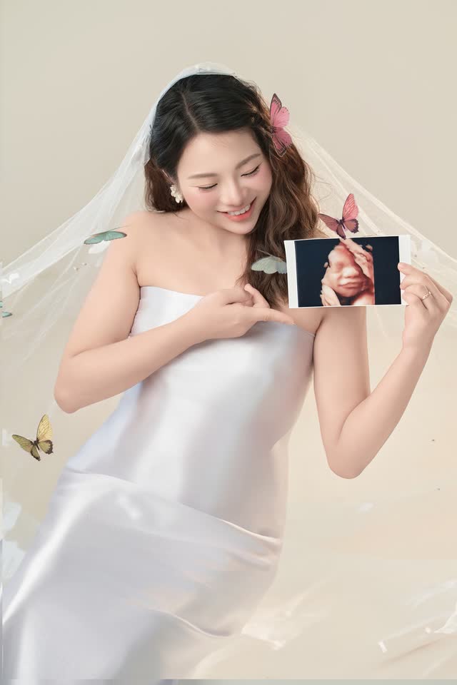 Ảnh bầu số 91 chụp tại Thúy Tô Studio, Vinhomes Ocean Park 2