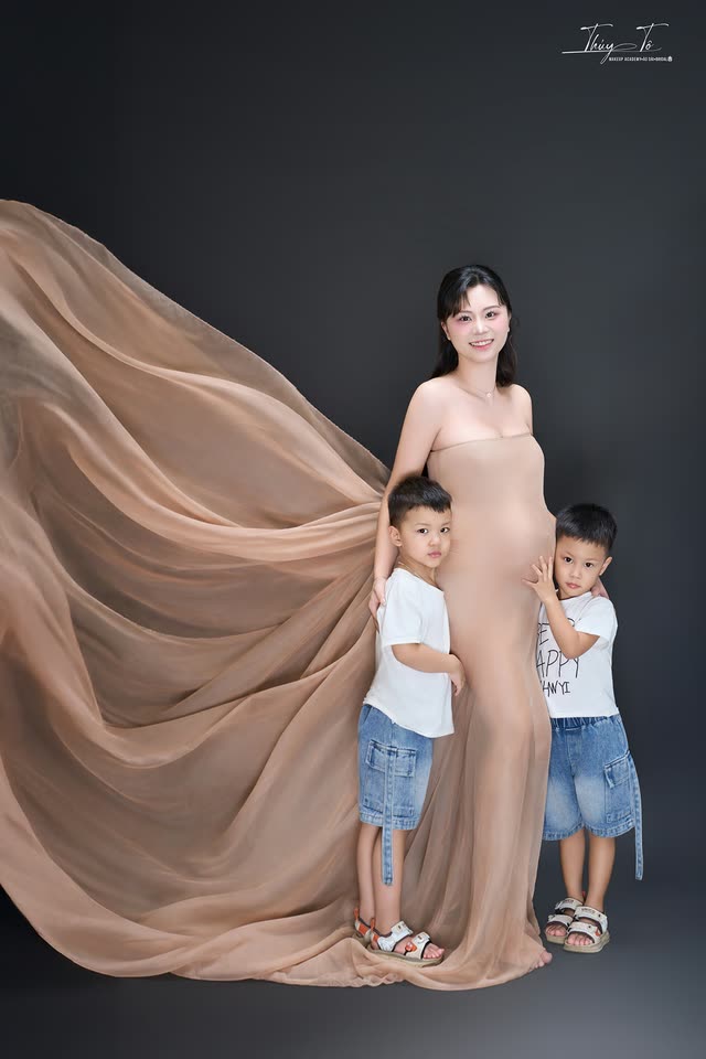 Ảnh bầu mới chụp tại Thúy Tô Studio, Vinhomes Ocean Park 2